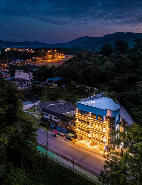 The Crest Hotel - Image 1