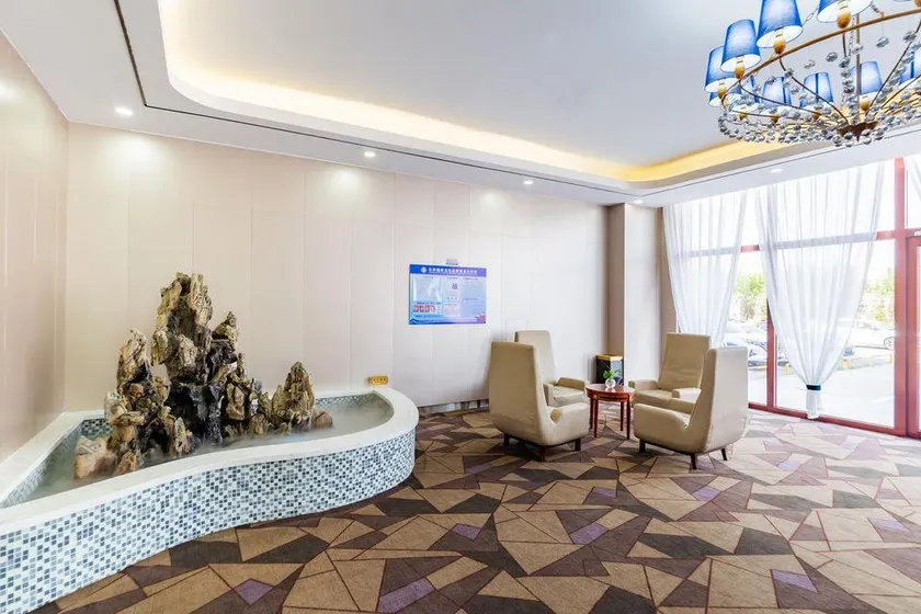 Dalat banner Yunhai Hotel - Image 1
