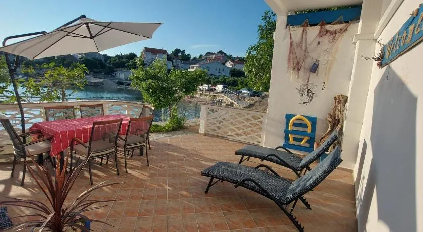 Kuća Ugor - Image 1