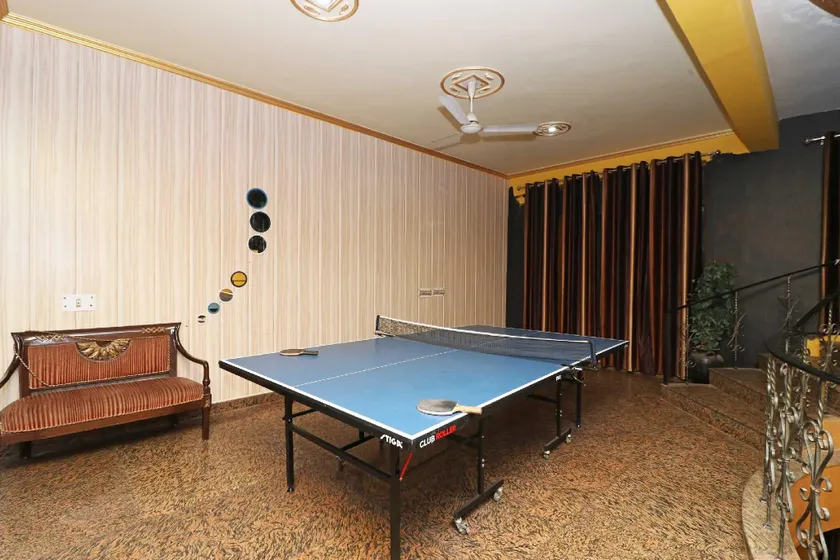 Collection O Satguru Enclave Road Gurgaon - Image 1