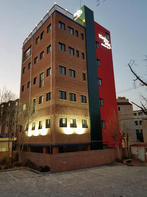 Daegu Midtown Hostel - Image 1