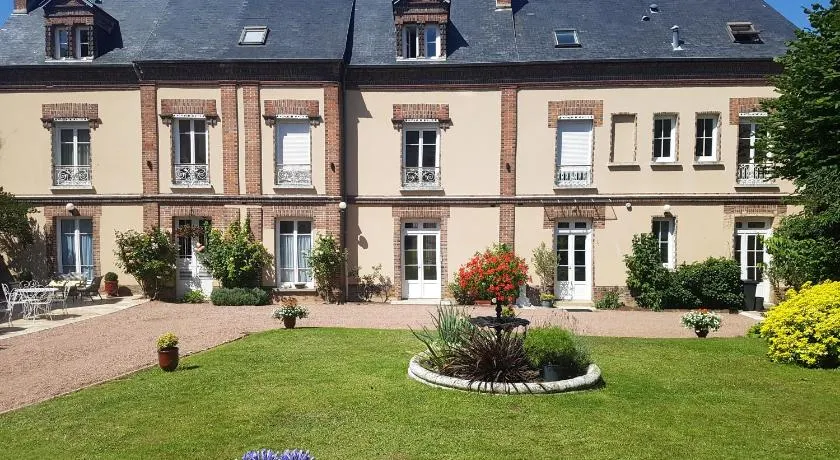 Le Clos Saint-Germain - Image 1