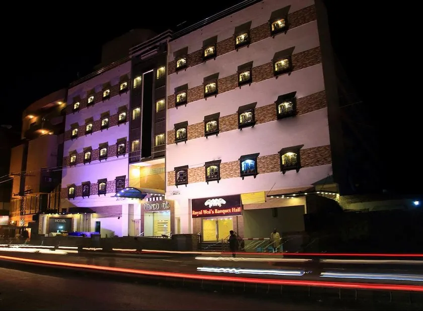 Hotel Marco Polo - Image 1
