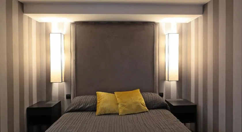 Imbriani Guest House - Image 1
