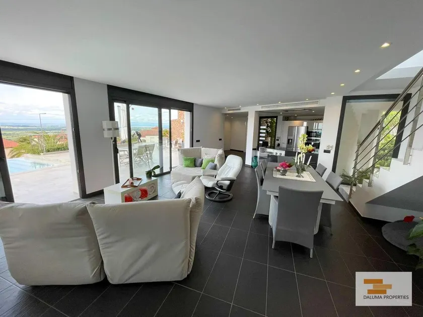 Luxury Villa with Jacuzzi - Costa Brava - Image 1