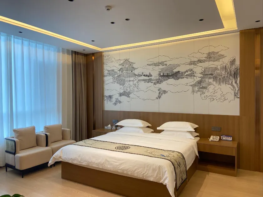 Lizheng Business Hotel - Image 1