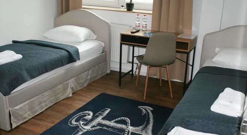 Hotel am Seehafen - Image 1