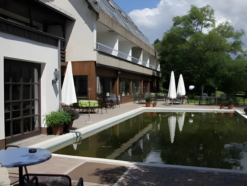 Hotel Zur Suhle - Image 1