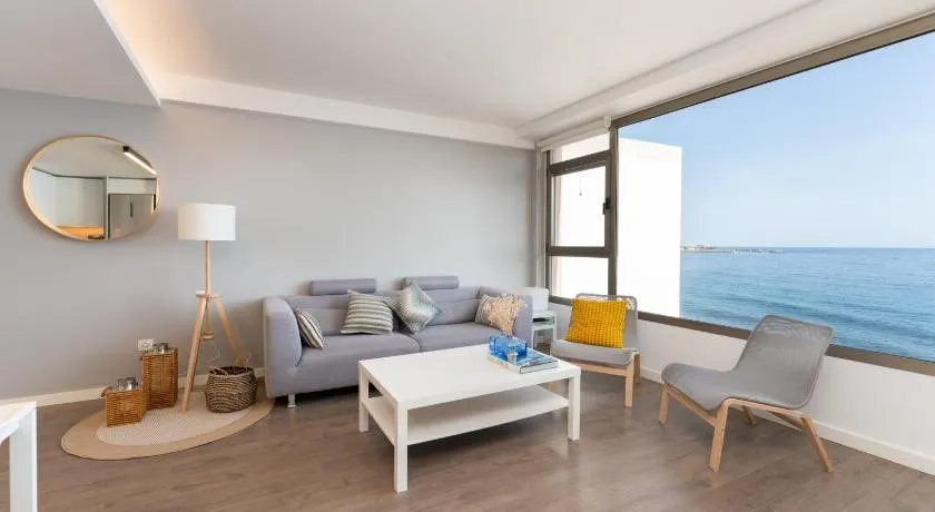 La Casa De La Playa - Image 1