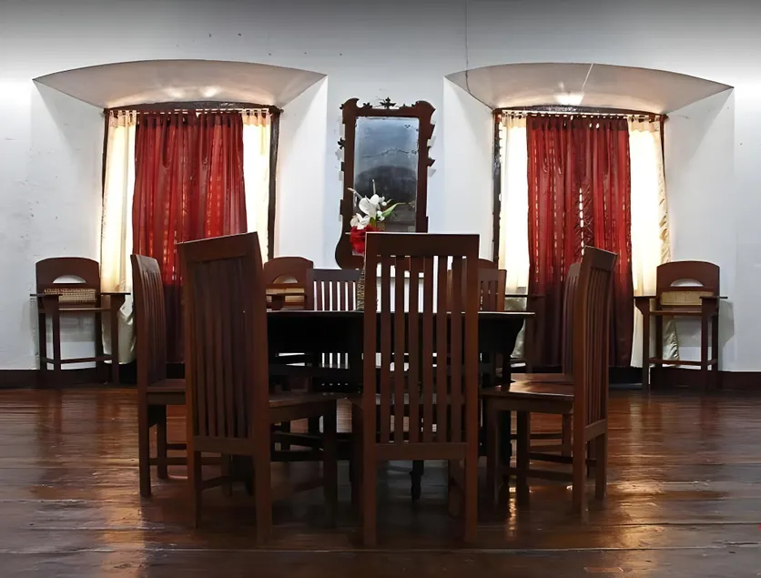 Escolta's Homey Lodge - Image 1