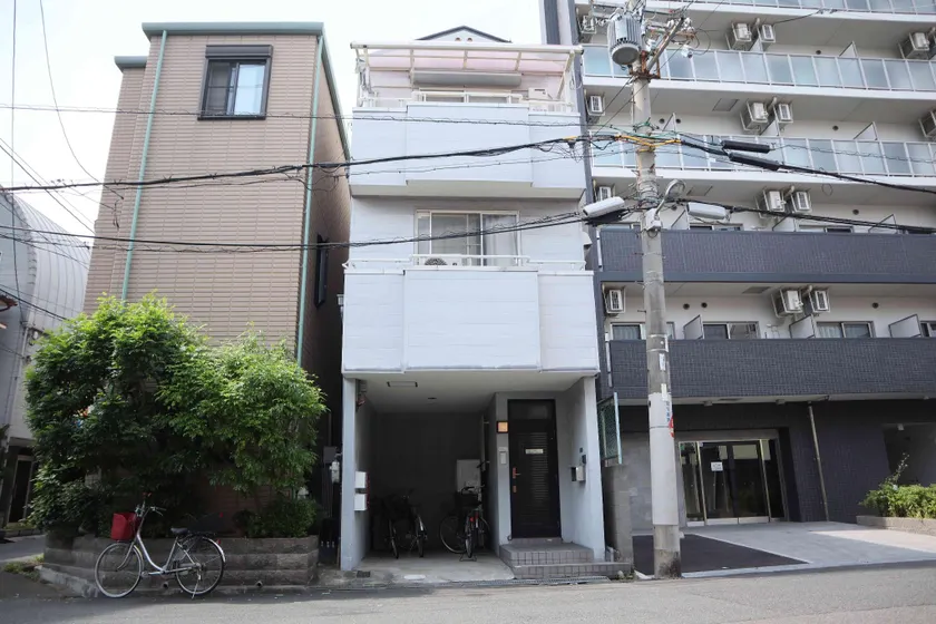 Happy Osaka House - Image 1