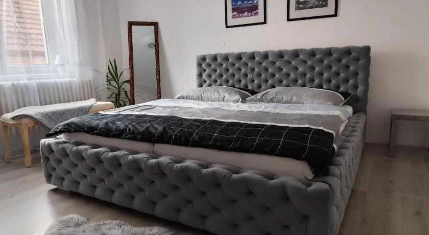 Apartmány pod věží - Image 1