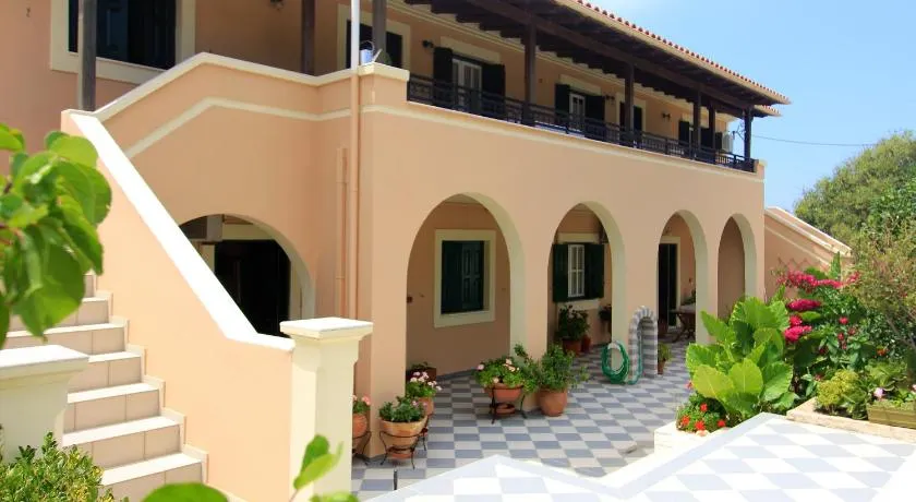 Heliovasilema (Sunset) Apartments and Studios - Image 1