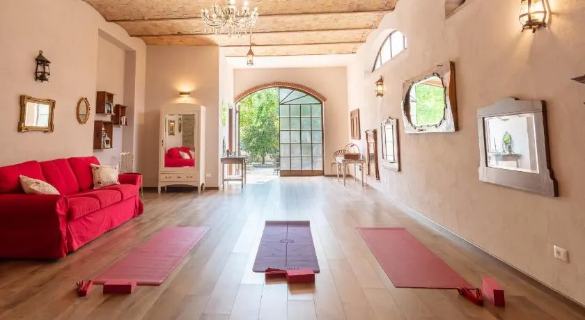 Piemonte Country House, Public pool is 3 min away - Image 1