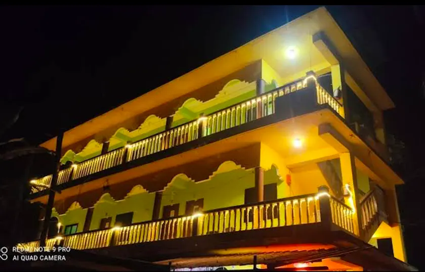 Indra's Nest - Studio Apartments - Image 1