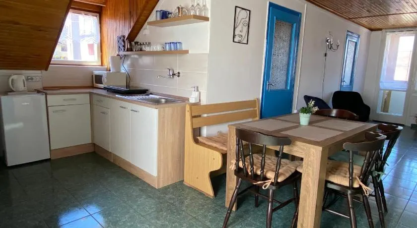 Kék Nefejelcs apartman - Image 1