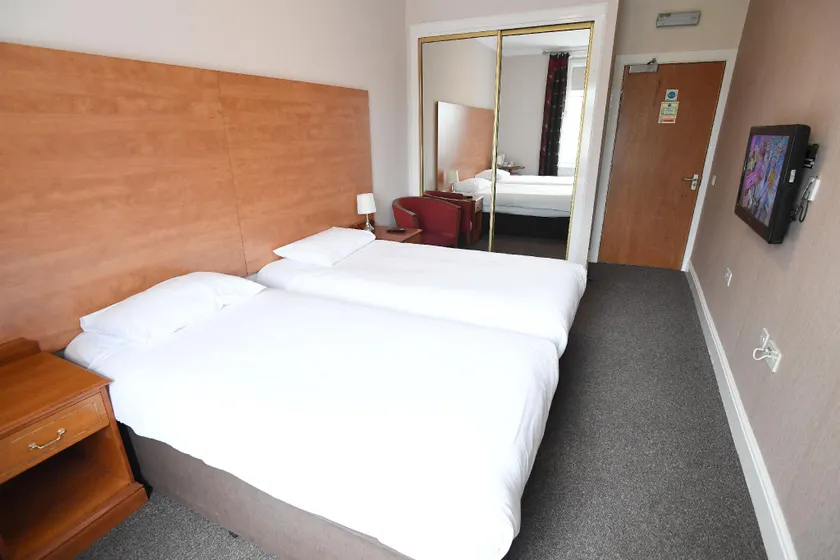 Rooms at the Royal - Image 1
