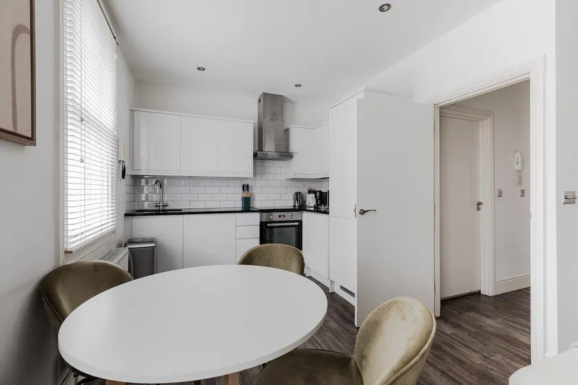 Kensington Urban Apartments - Image 1