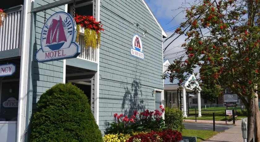 The Ship Motel - Image 1
