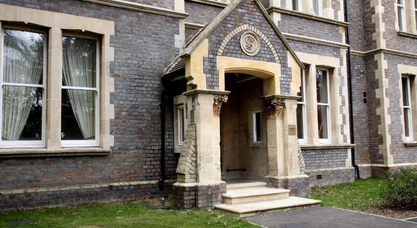 Basingstoke Apartments - Sherborne House, City Centre Victorian Apartments - Image 1