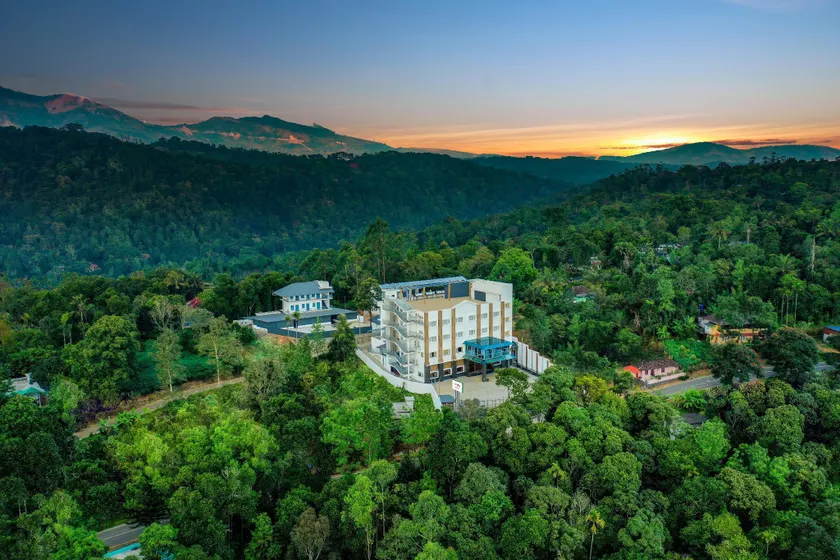Lemongrass inn munnar - Image 1