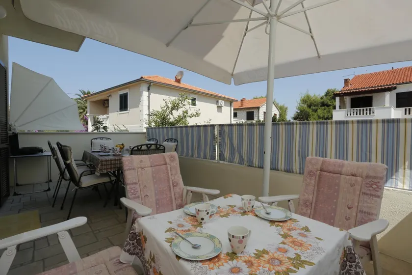 Apartment Mira A1 Supetar, Island Brac - Image 1