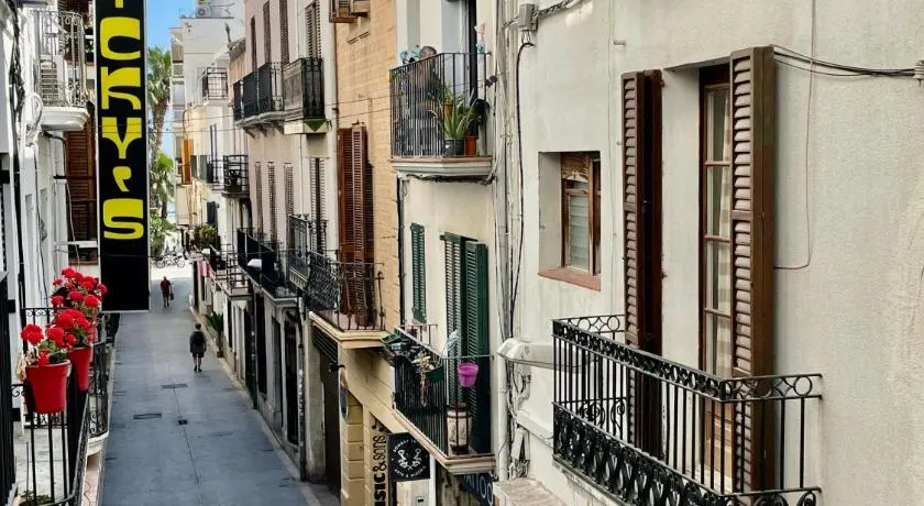 Sant Pau Beach Home with terrace - Image 1