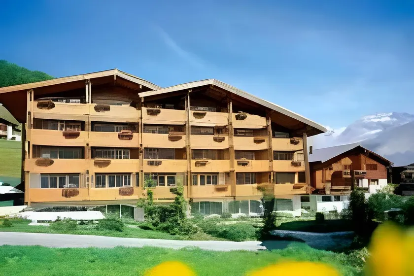 Wellnesshotel Schweizerhof - Image 1
