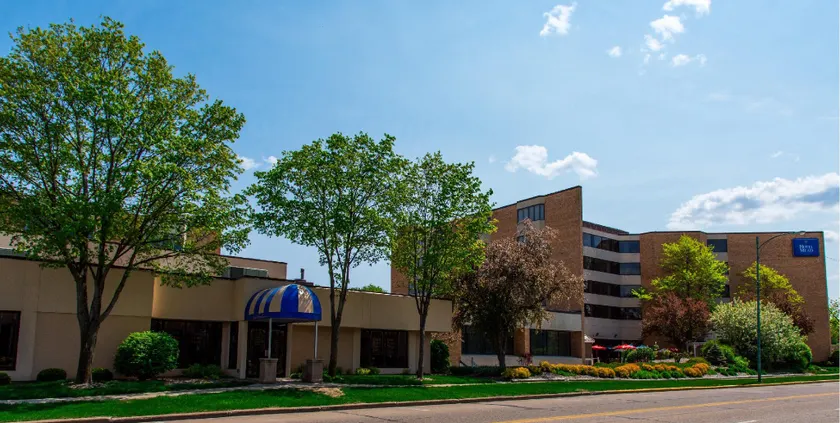 Hotel Mead Resorts & Conventions Center - Image 1