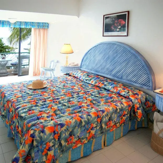 Shaw Park Beach Hotel & Spa - Image 1