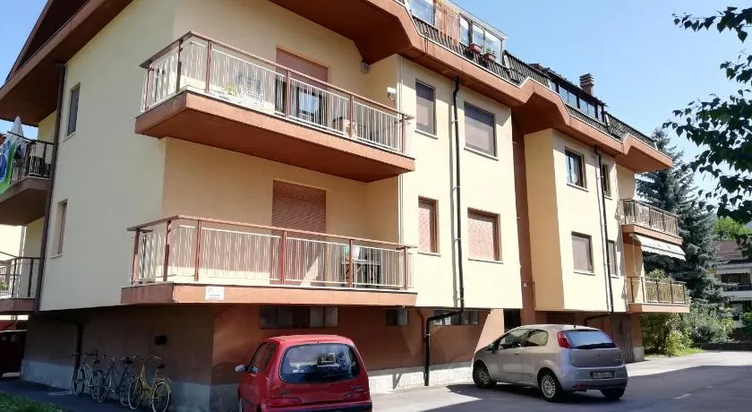 Trilocale con box cantina a Robilante - Image 1