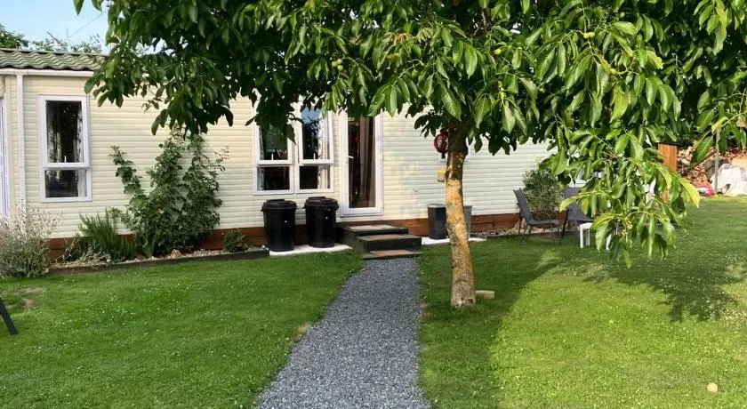 Petite maison dans la nature - Image 1