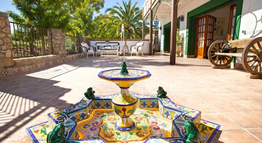 Villa Cultural MONTELUCÍA - Image 1