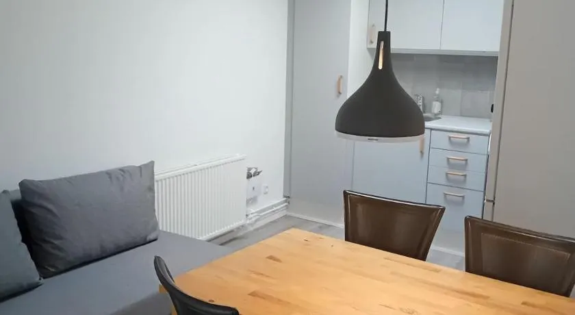 centrally located apartment - Image 1