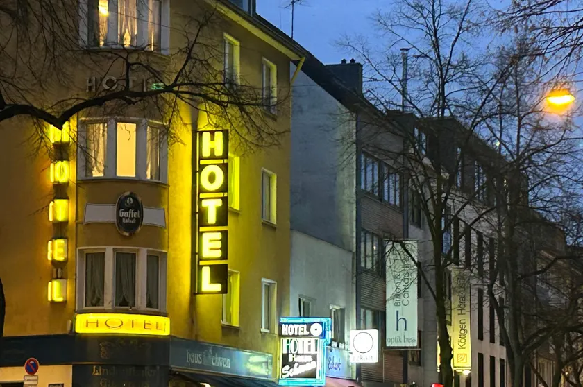 Hotel Haus Schwan  - Image 1
