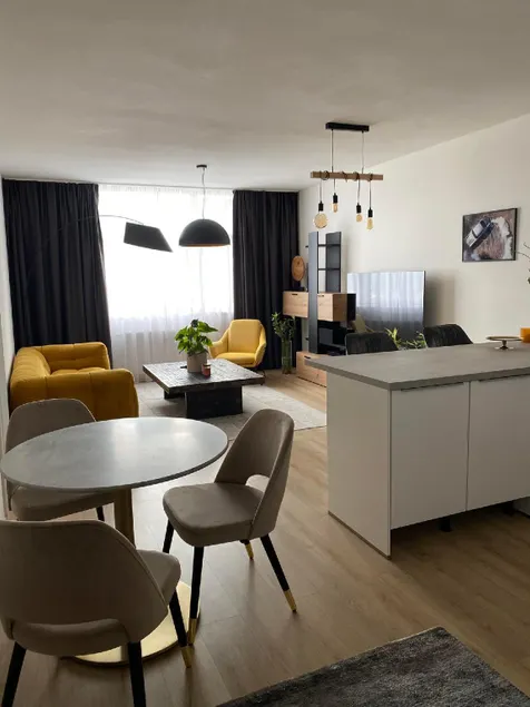TIFFANY Apartment Hotel - Image 1