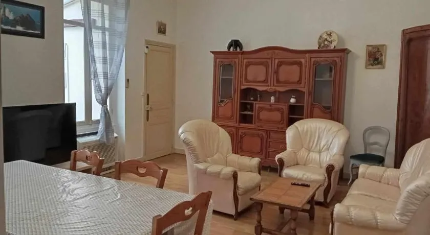 Maison 4 chambres avec jardin - Image 1