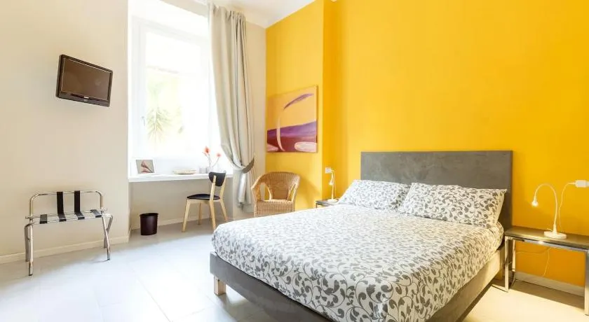 Paola Guest House - Image 1