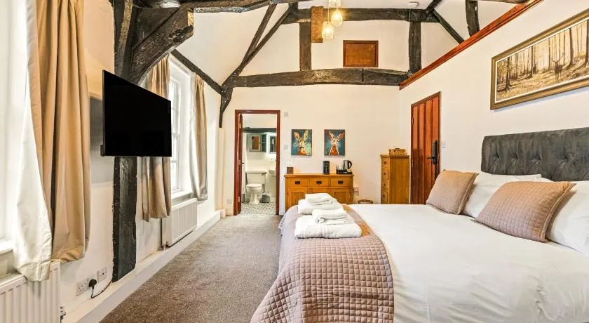 The George Inn - Image 1