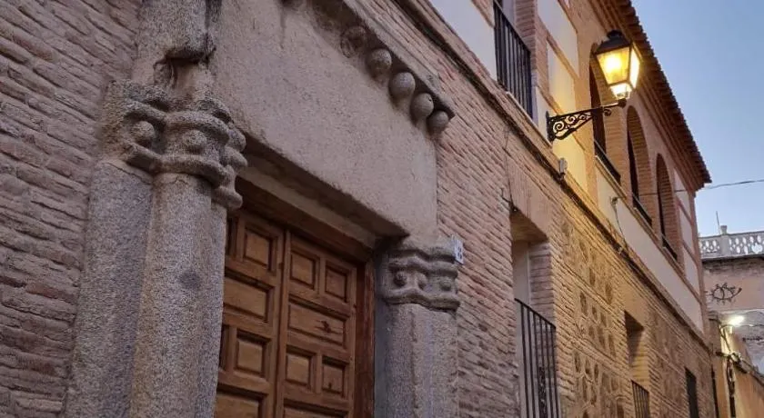 Dama Apartamentos Turísticos Toledo - Image 1