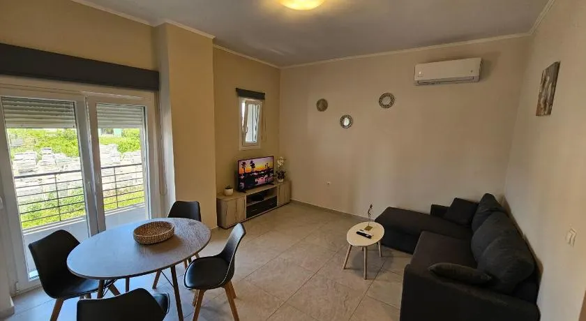 Estia Chios Apartments B3 - Image 1