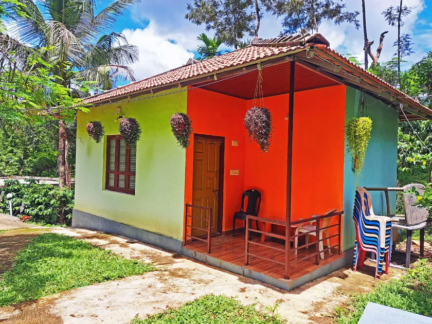 Darimane Homestay - Image 1