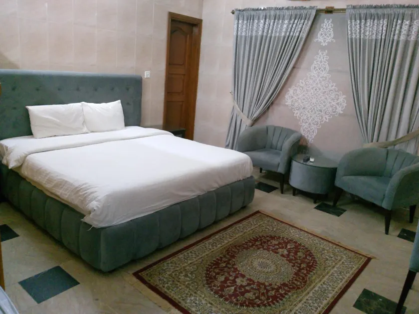 Signature Inn Islamabad - Image 1