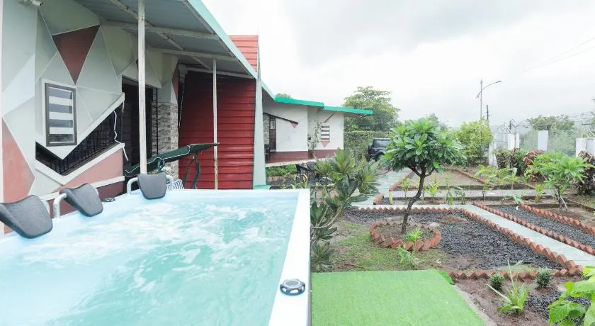 Sierra Sky Villa - Image 1