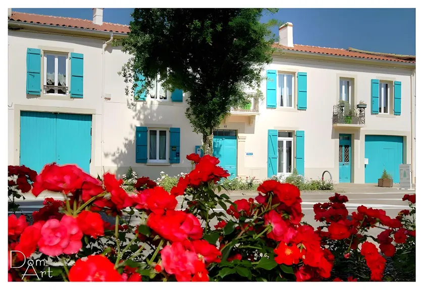 La Cour Des Saligues - Image 1