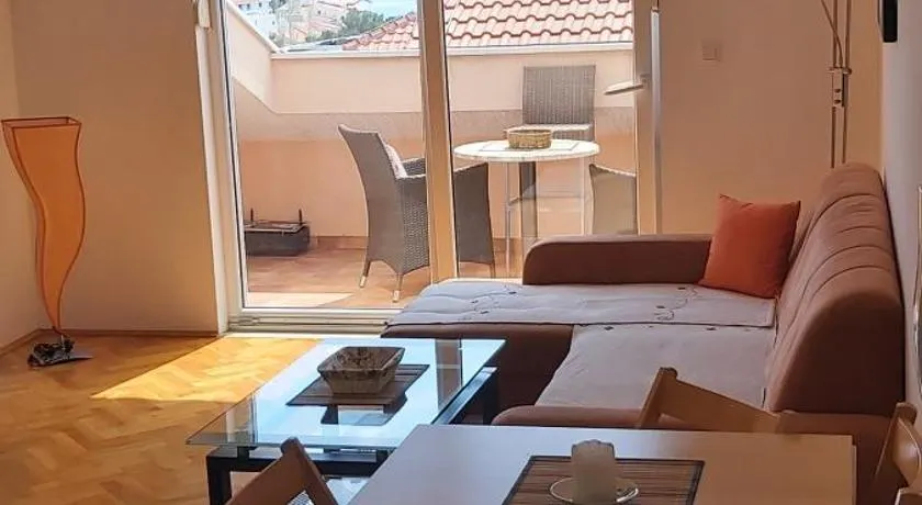 Promajna - Vacation Apartment - Image 1