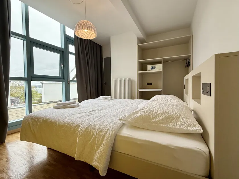 Geneva Hostel - Image 1