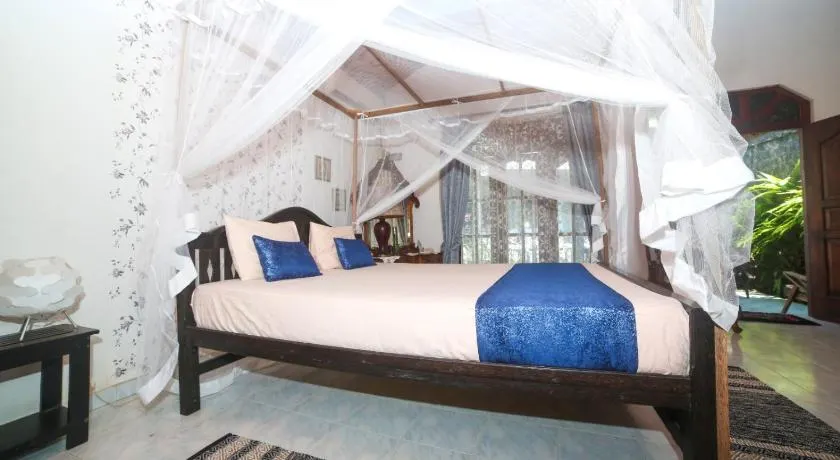Leena Residence Hikkaduwa - Image 1