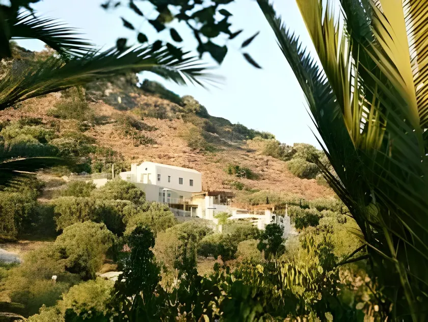 Istron Luxury Villas - Image 1