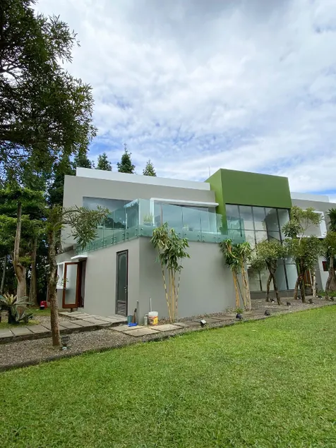 Serenity Villa Dago Bandung - Image 1